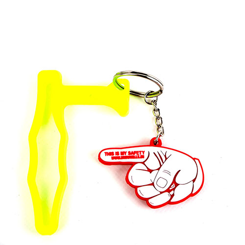 Jasnozielone flagi do komory shotgunu ułatwiają identyfikację rozładowanej broni, zapewniając bezpieczeństwo na strzelnicy i w trakcie transportu.